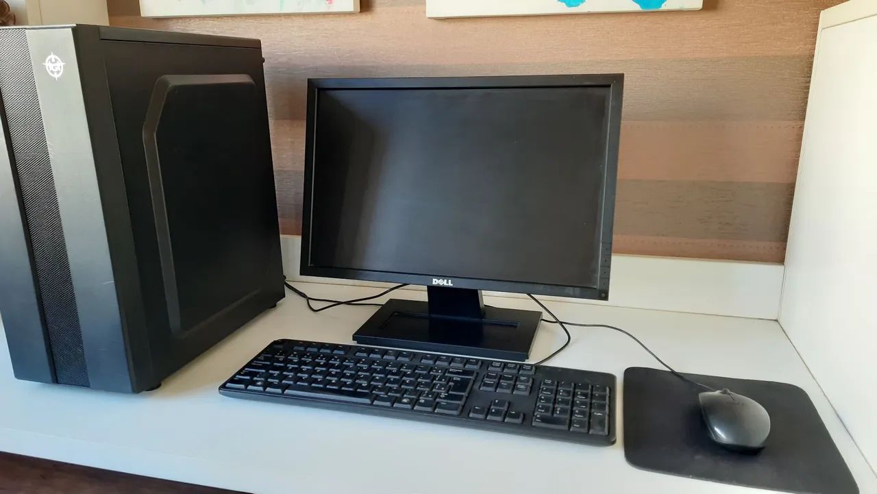 Computador Completo com Monitor e Periféricos