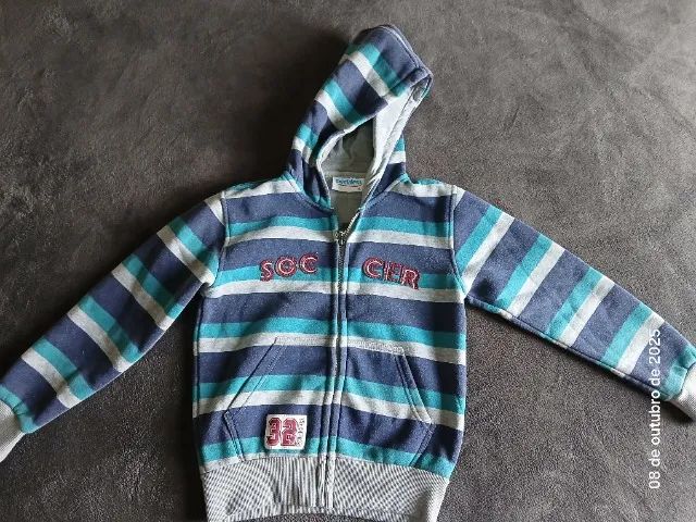 Blusão de moletom infantil Tam. 4