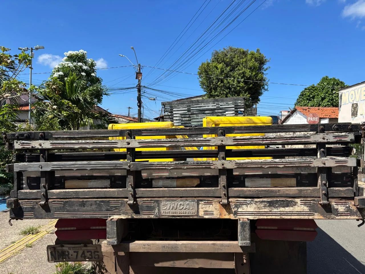 CARROCERIA DE MADEIRA 5,5 M CAMINHÕES 3/4 - Foto 3