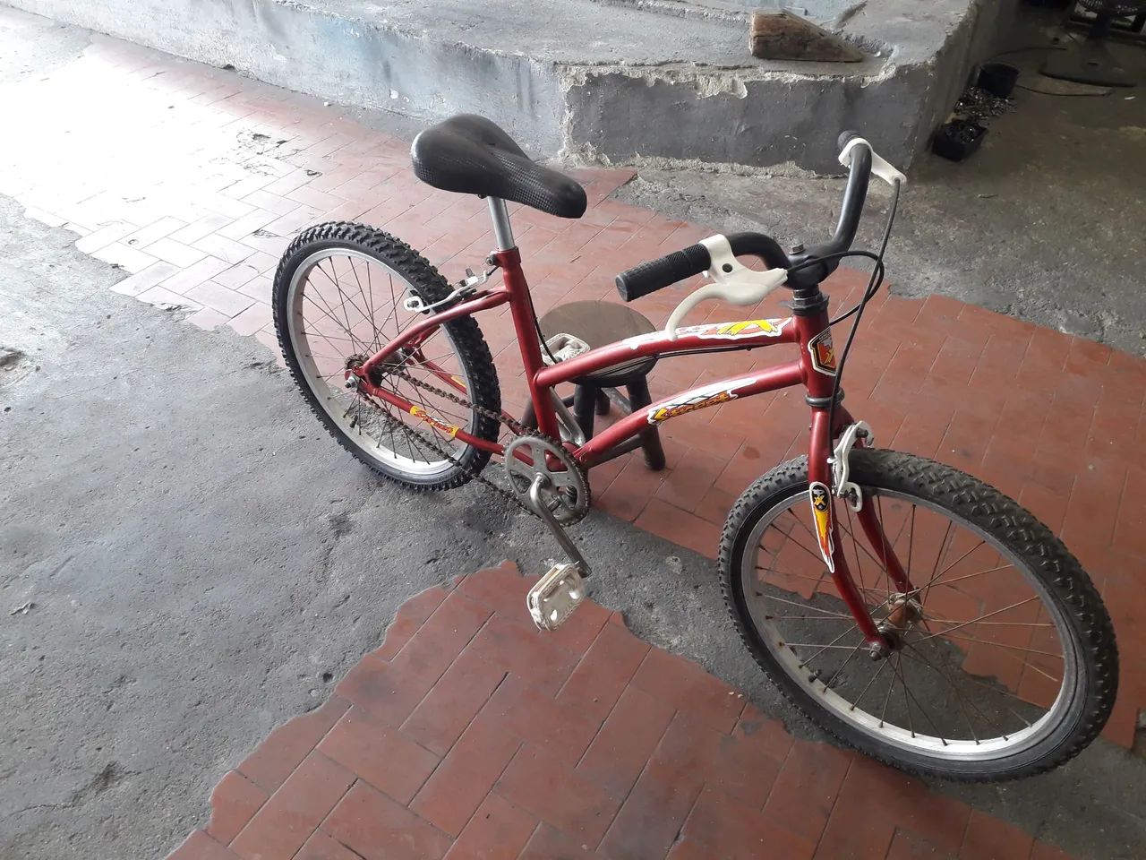Bicicleta  aro  20 .