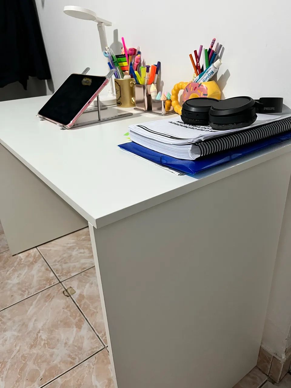Mesa de estudo 64316479883139123
