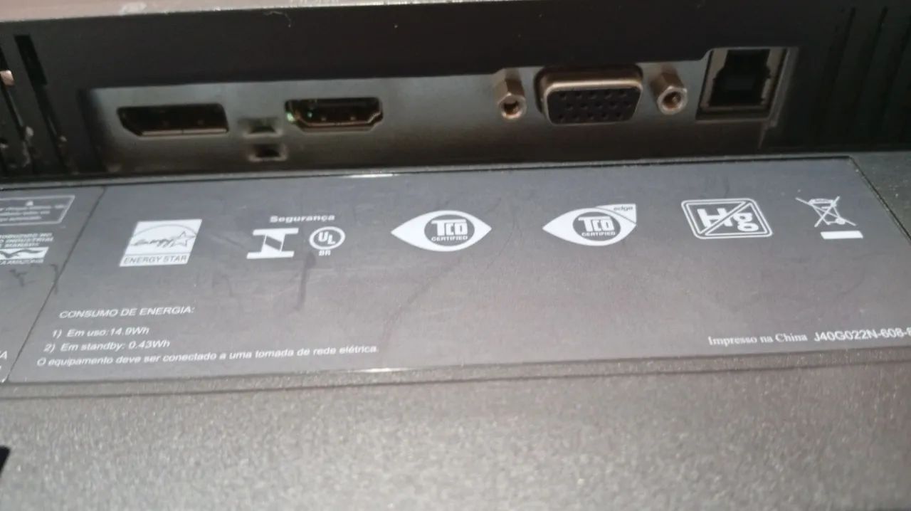 Monitor Lenovo ThinkVision T22i 10 DEFEITO TELA  QUEBRADA E SE PÉ ? - Foto 2