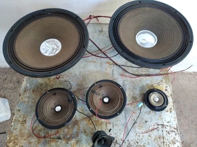 Rádio e auto falantes  - Foto 2