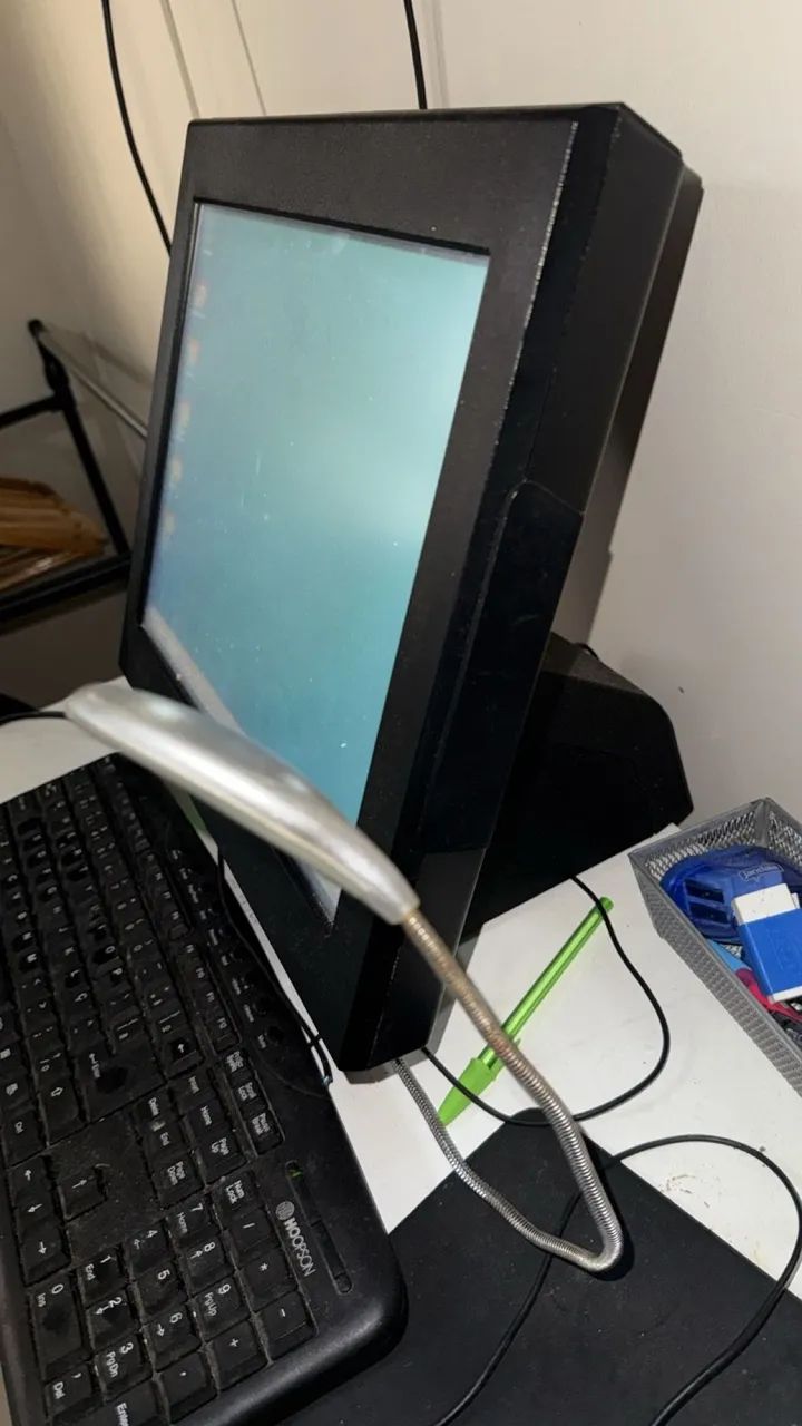 NCR PDV Computador Touch Screen Preto - Foto 4