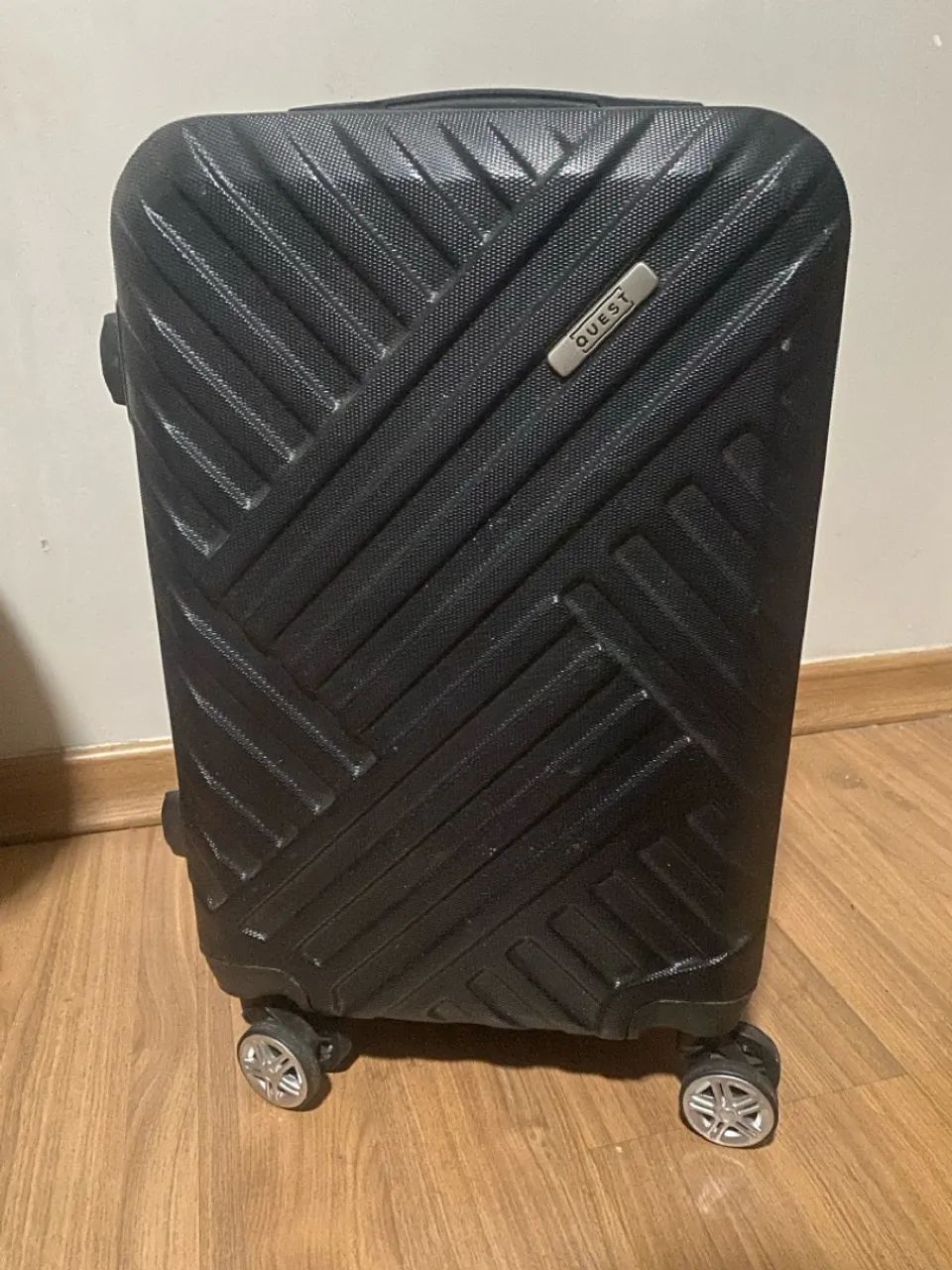 Mala de Viagem 4 Rodas Quest 360 - Preta
