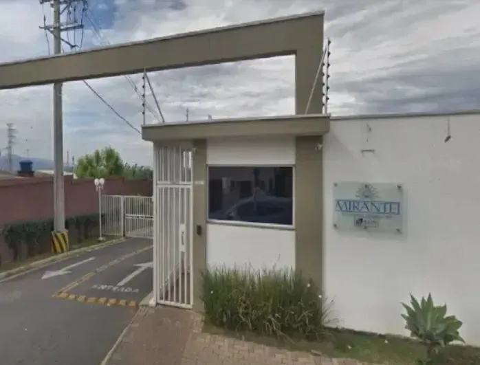 Sobrado em condomínio a venda de 65 m² com 2 dormitórios e quintal privativo em Suzano - S