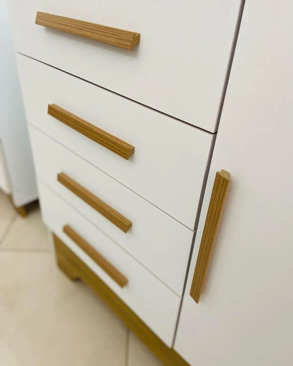 Cômoda Infantil 4 Gavetas e 1 Porta  - Foto 3