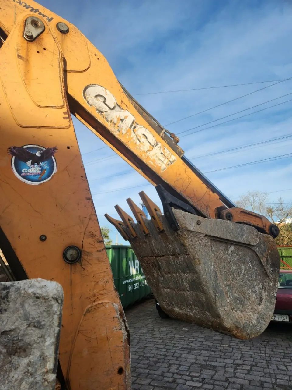Retroescavadeira Case 580N gabinada - ano 2013 - 4x4  - Foto 4