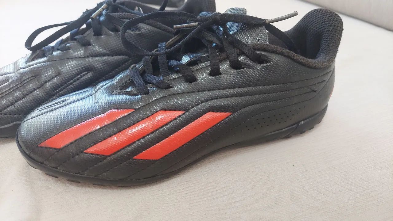 Chuteira Adidas infantil