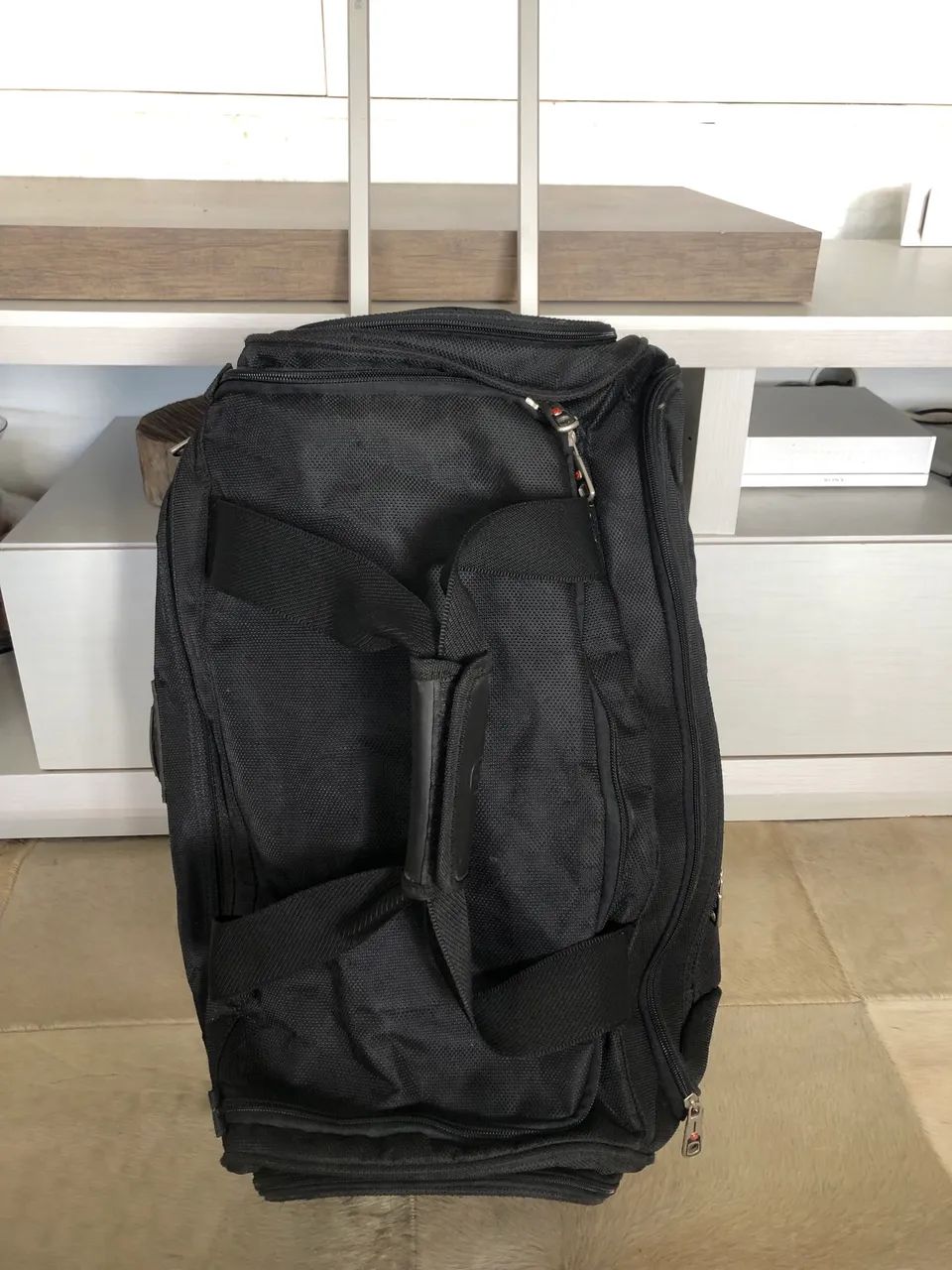 Mala bolsa original Swissgear com rodinhas  - Foto 2