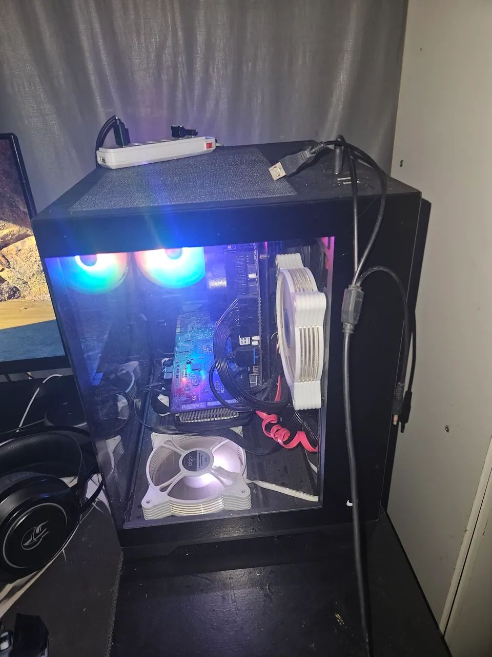 Pc gamer64374417804417124