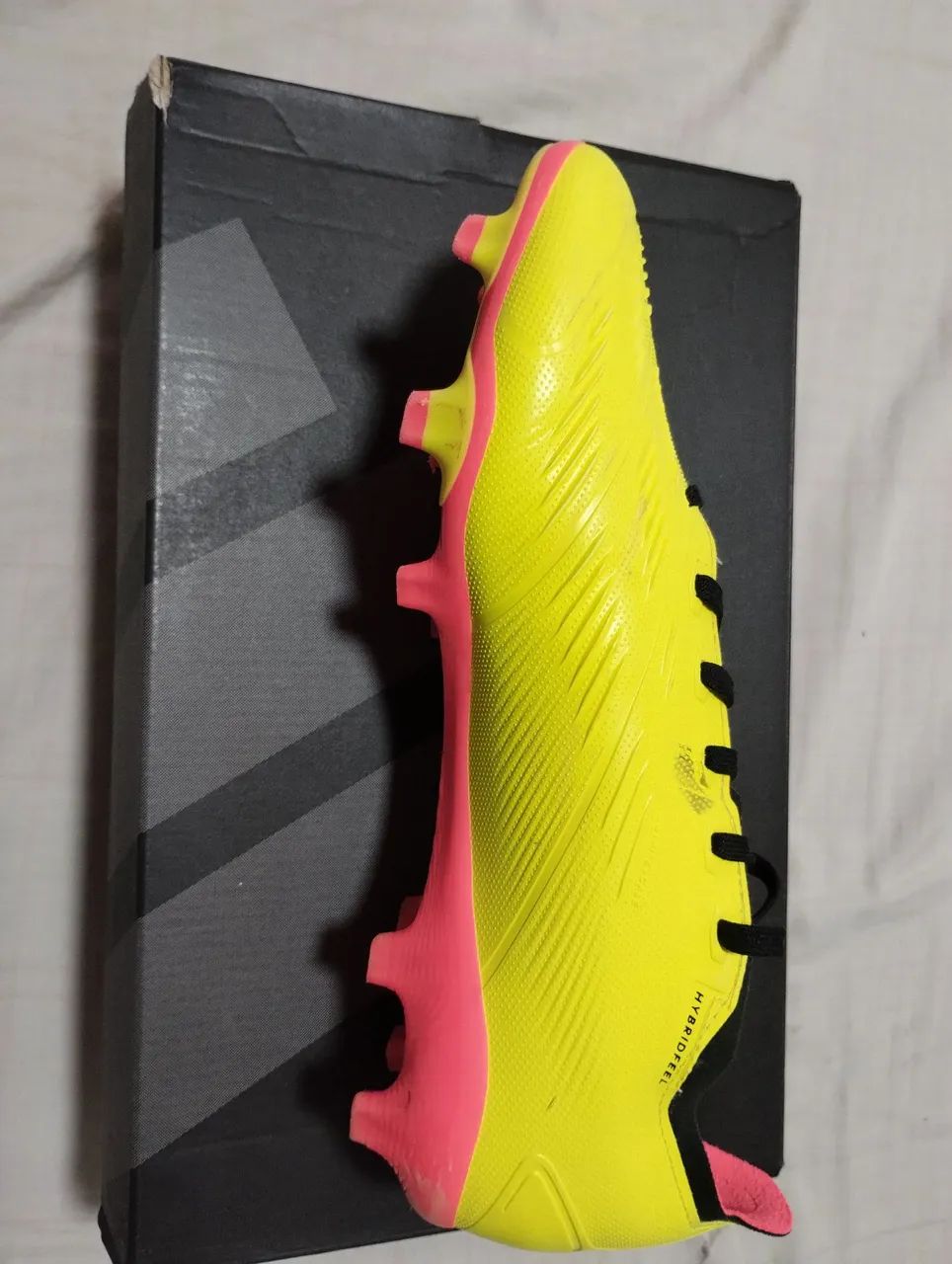 Chuteira Adidas Predator Amarela - Original - Foto 3