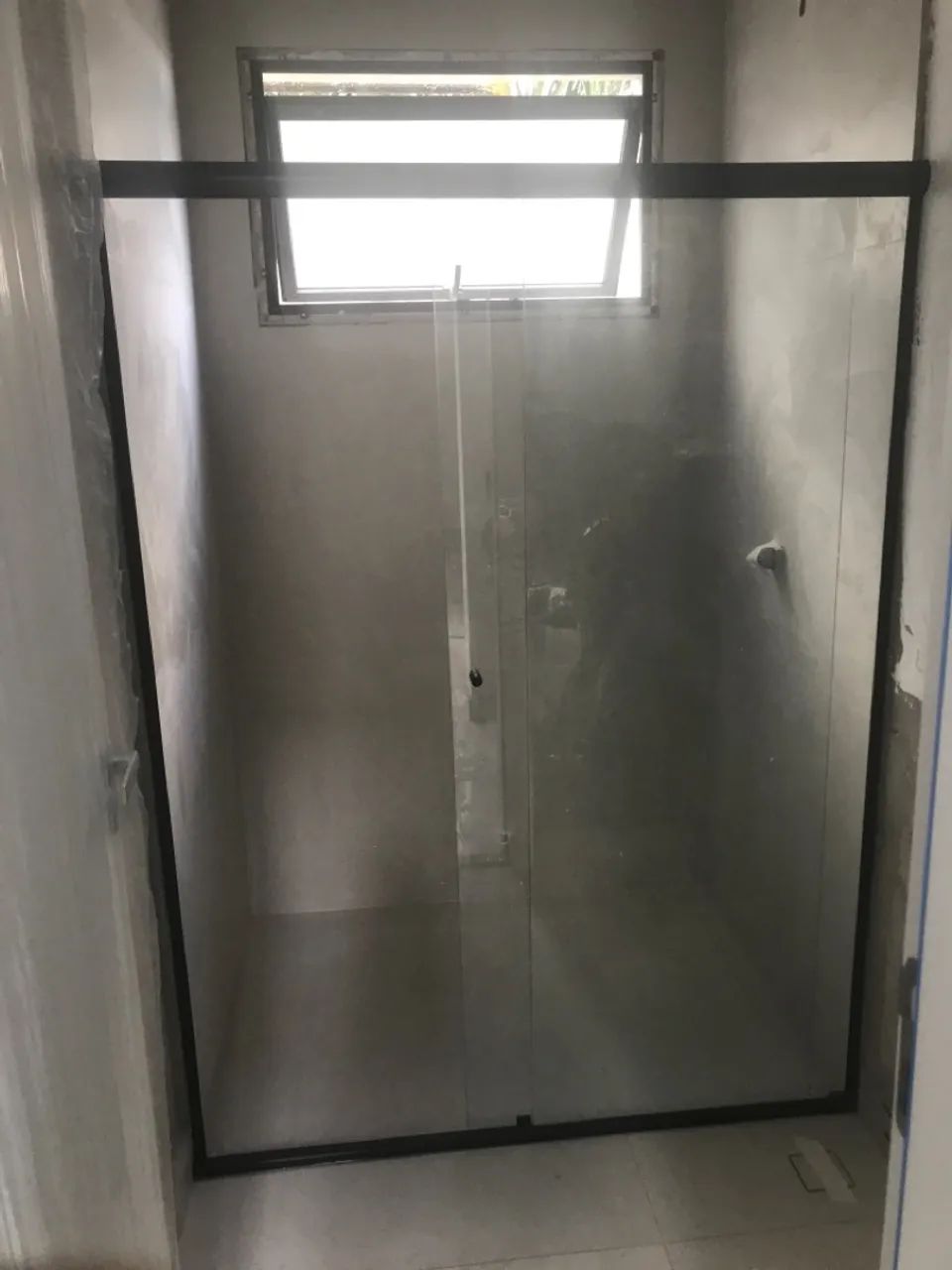 manutenção em portas de vidros , janela , portas de aluminium ,box , espelhos ,  - Foto 2