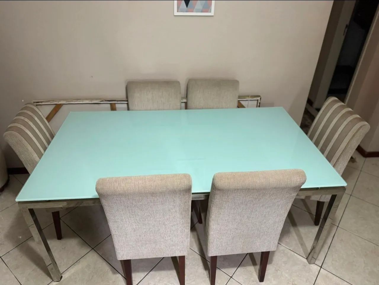 Mesa de jantar tampo de vidro 6 cadeiras.  - Foto 2