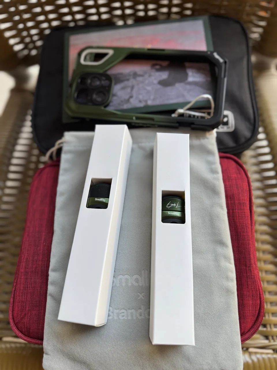 SmallRig Brandon Li Gaiola Cage para iPhone 15 Pro Max - Foto 4