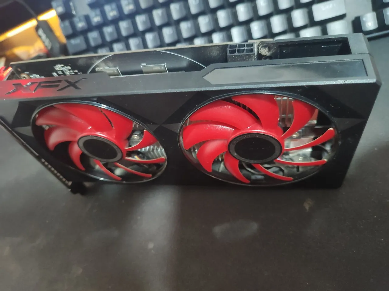 Placa de Vídeo XFX com 2 Fans