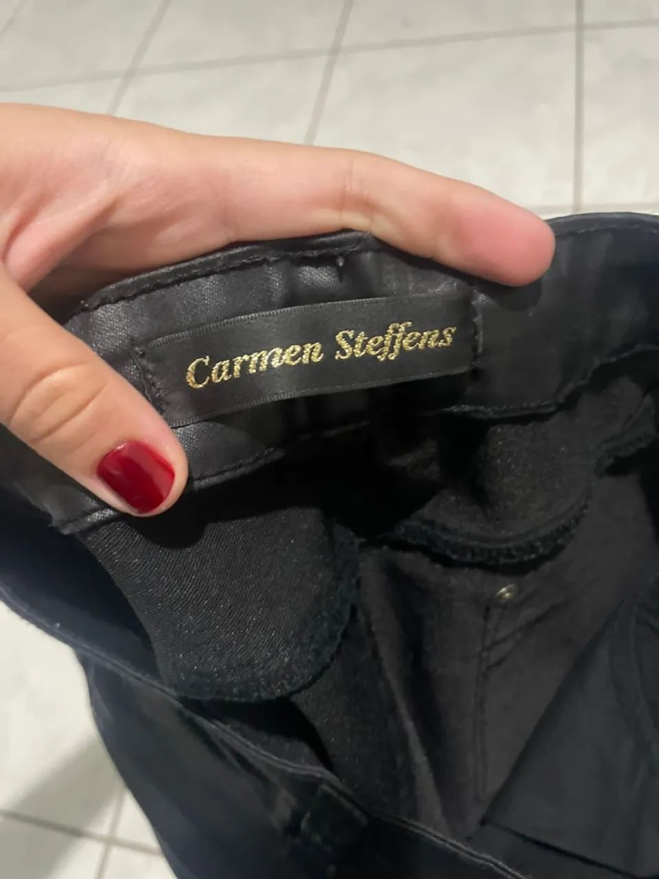 Calça de couro da carmen steffens - Foto 3