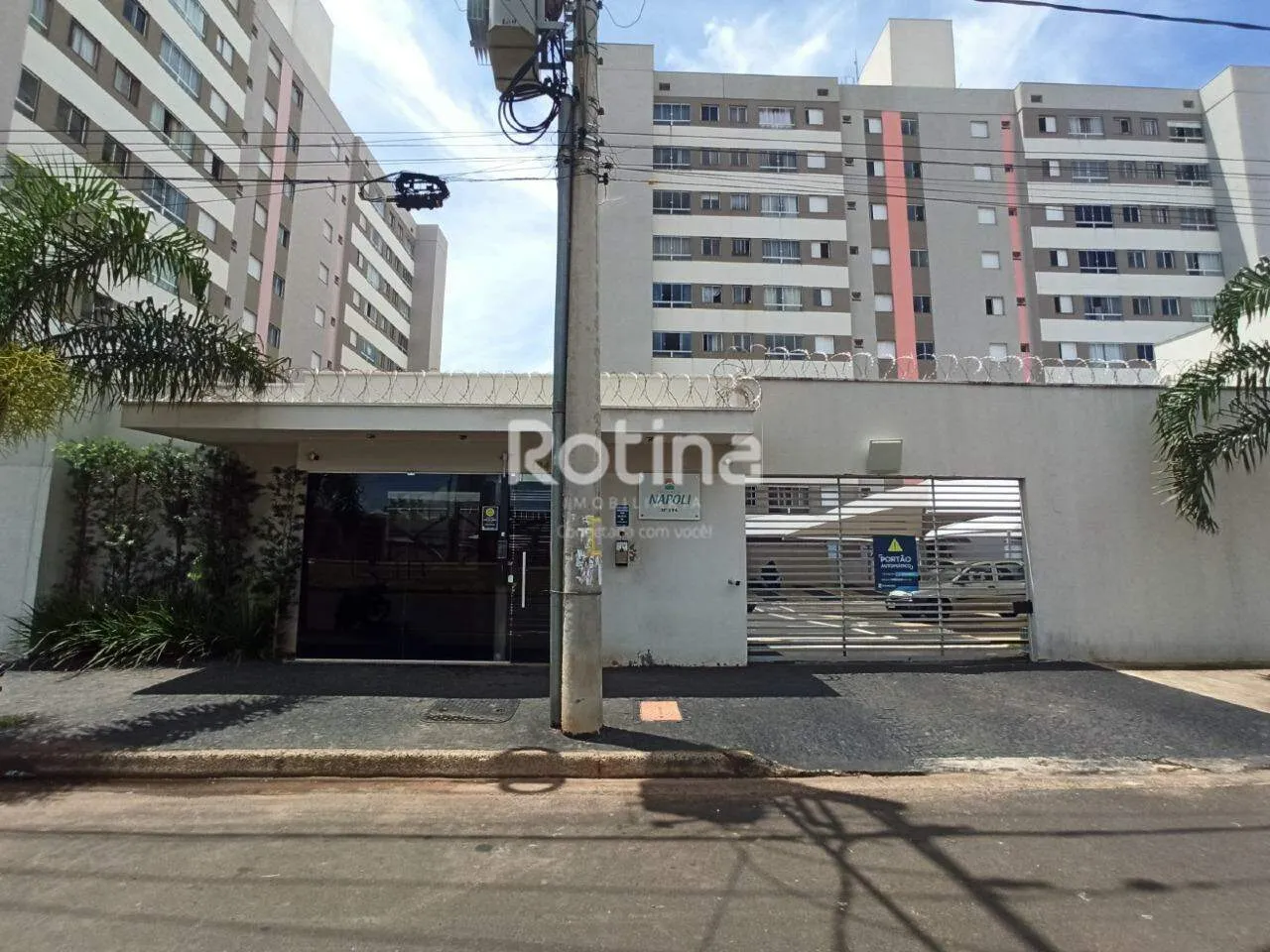 Apartamento para alugar, 2 quartos, Laranjeiras - Uberlândia/MG - Rotina Imobiliária