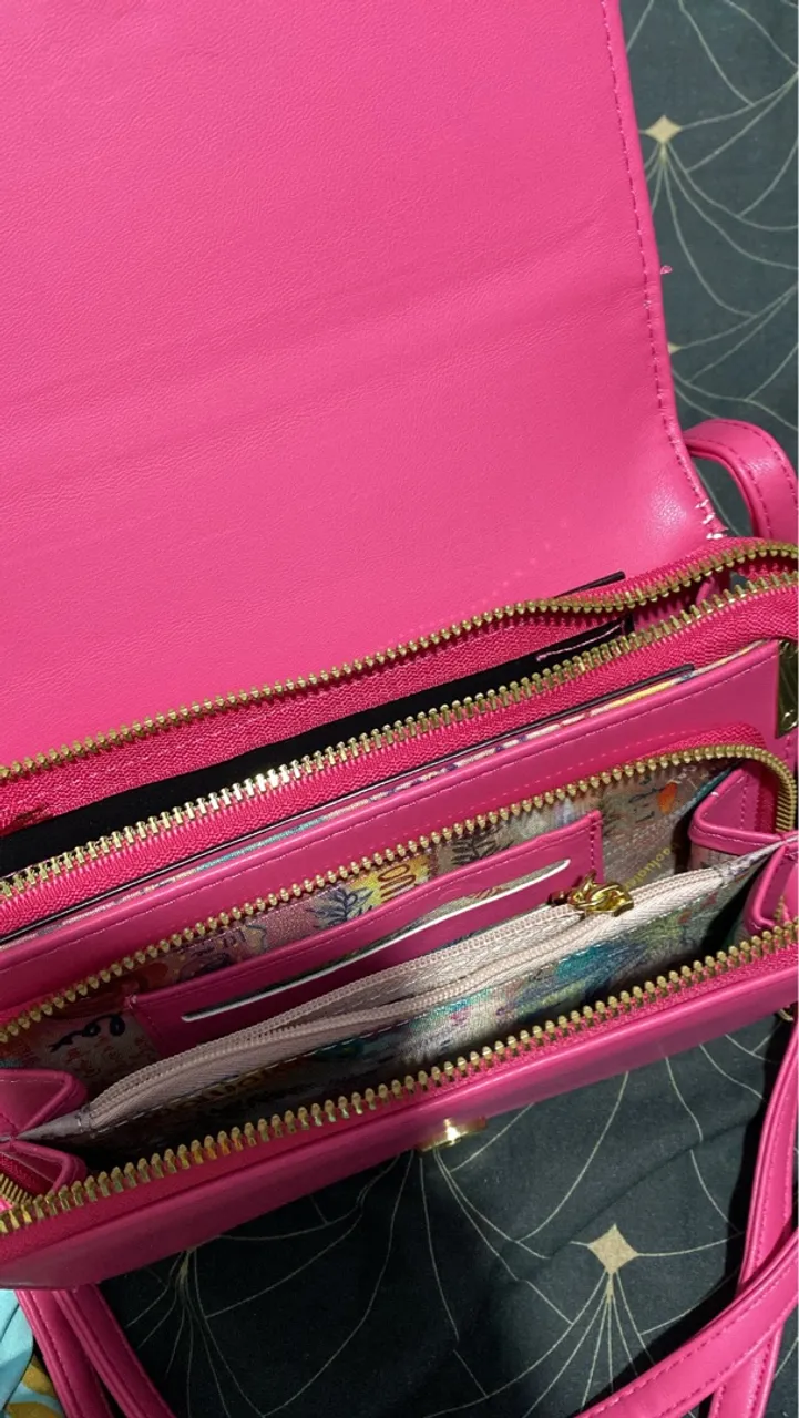 Bolsa de Ombro Elegante - Perfeita para Qualquer Ocasião!