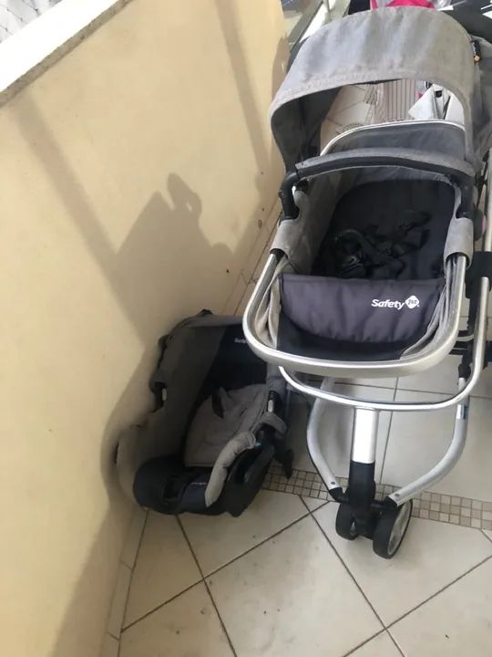 (30%OFF) KIT COMPLETO!carrinho+bebê conforto com base,MARCA SAFETY 1ST,ÓTIMO ESTADO - Foto 2