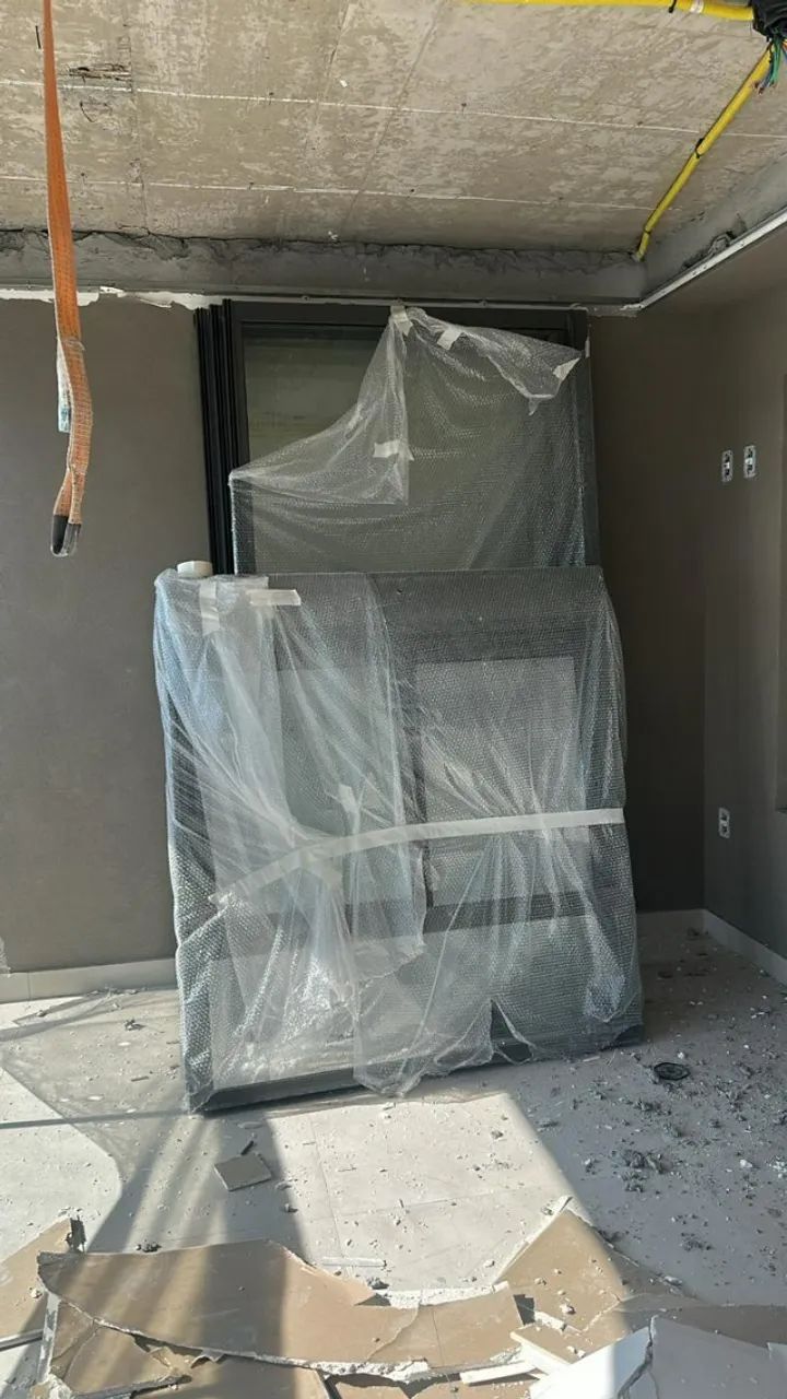 Porta de Vidro Moldura Alumínio Área de Serviço ou Cozinha - Foto 4