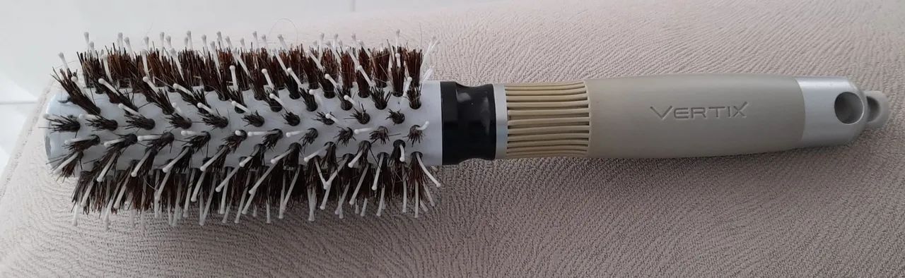 Escova de Cabelo Vertix