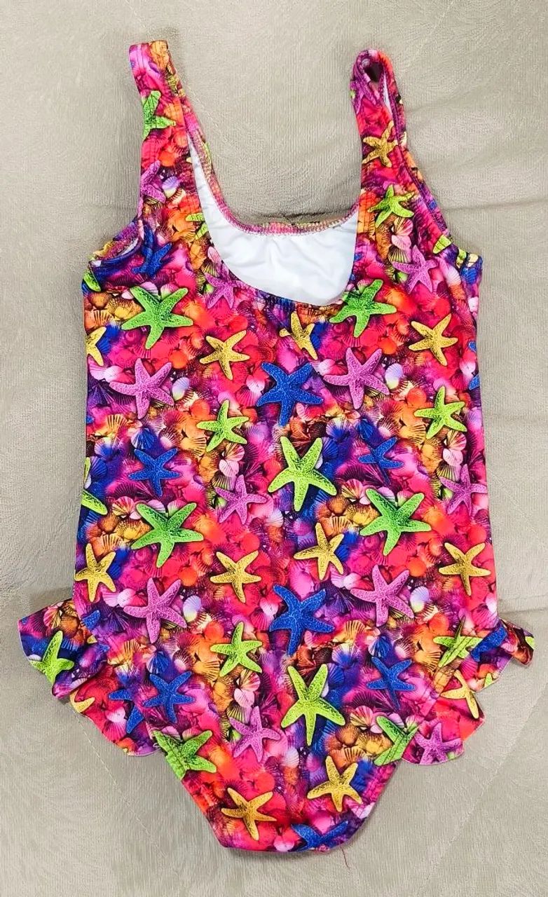Maio infantil vermelho - estelas do mar