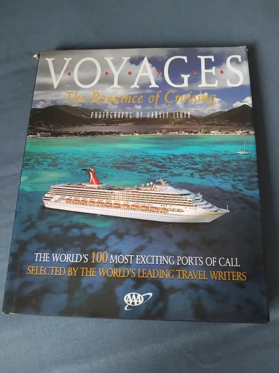 Livro VOYAGES: THE ROMANCE OF CRUISING