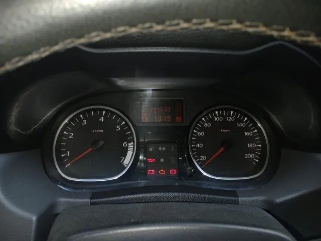 RENAULT DUSTER 4X4 2.0  - Foto 4
