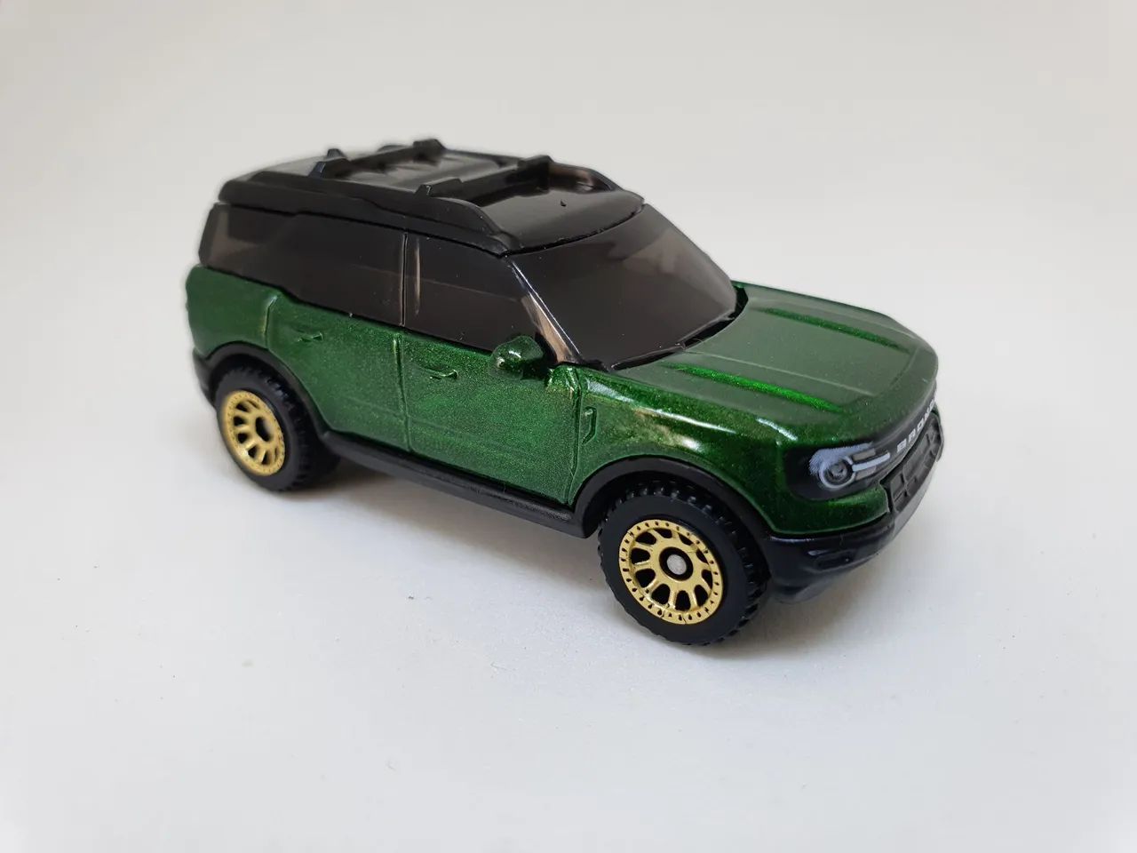 Matchbox Ford Bronco Sport 2022 Verde