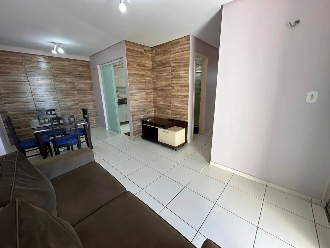Imóvel para aluguel possui 70 metros quadrados com 2 quartos em Fátima - Teresina - PI