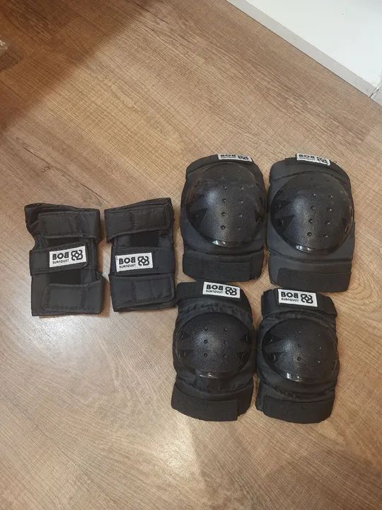 Patins Oxelo 41-44 + Acessórios - Foto 6