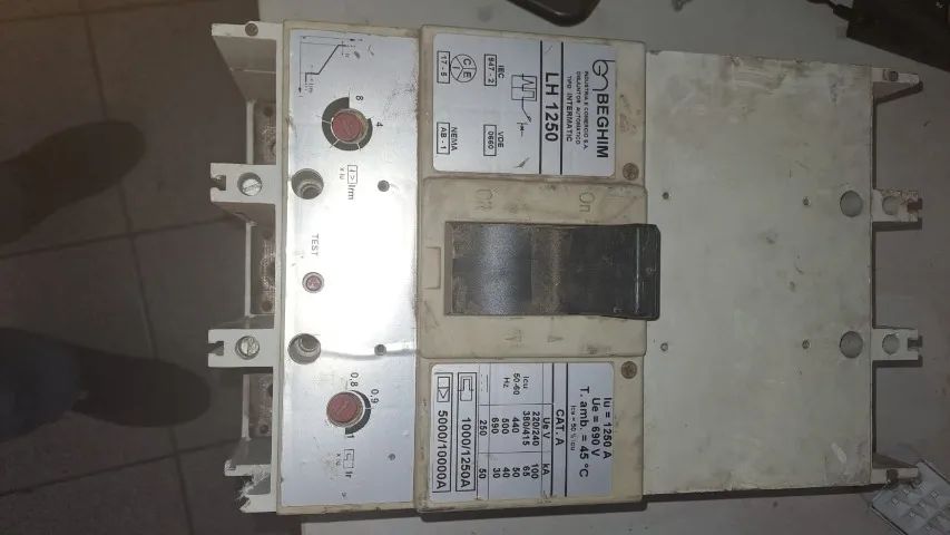 DISJUNTOR64520794958850123