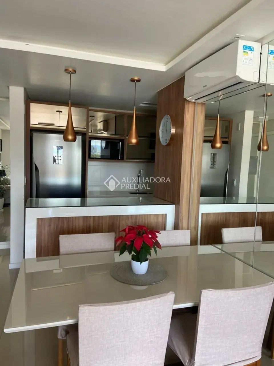 Apartamento a venda  com Churrasqueira e 3 quartos, 79 m² - Itacorubi - Florianópolis - SC