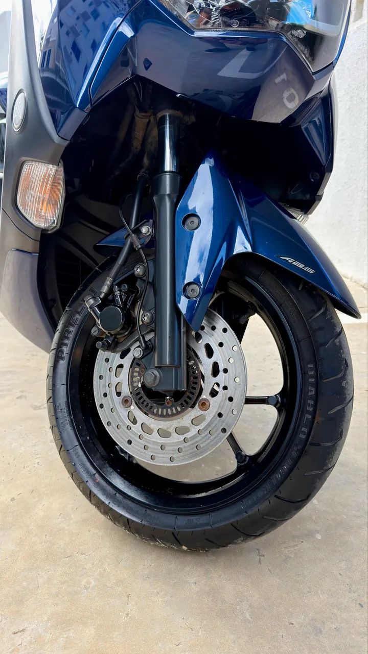 VENDO NMAX 2021 - Foto 4