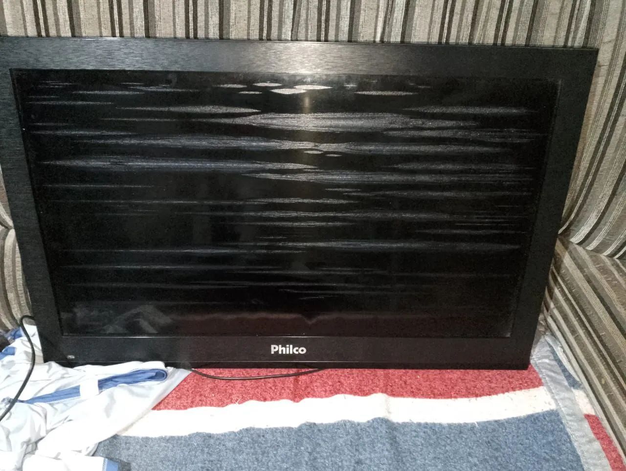 Tv Philco  32 - Foto 3