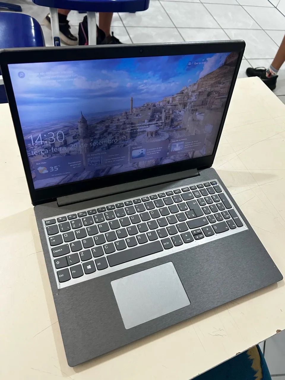 Vendo notebook Lenovo  - Foto 2