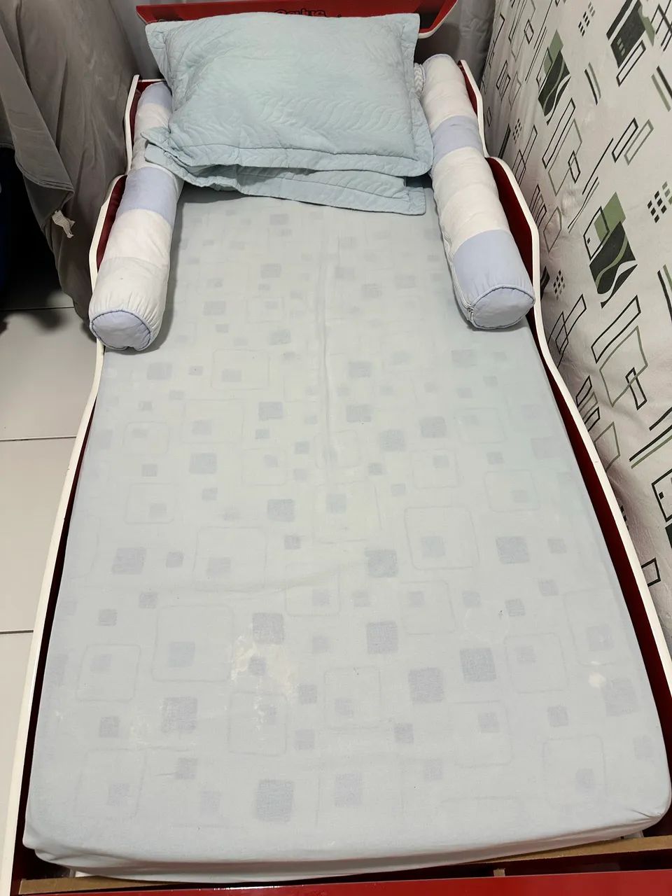 Cama infantil de carrinho