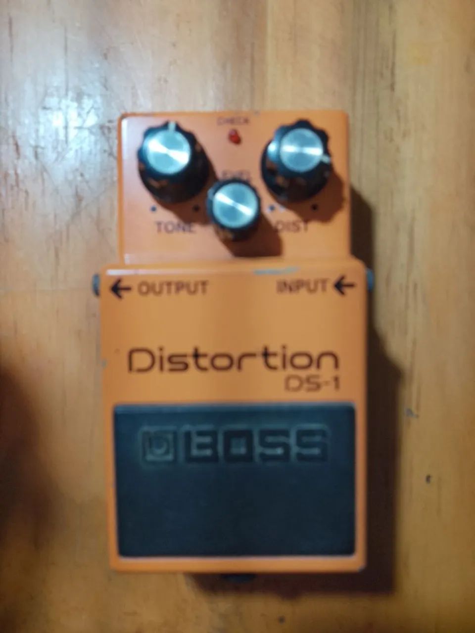 Pedal Boss DS1 clássico funcionando perfeitamente  - Foto 4