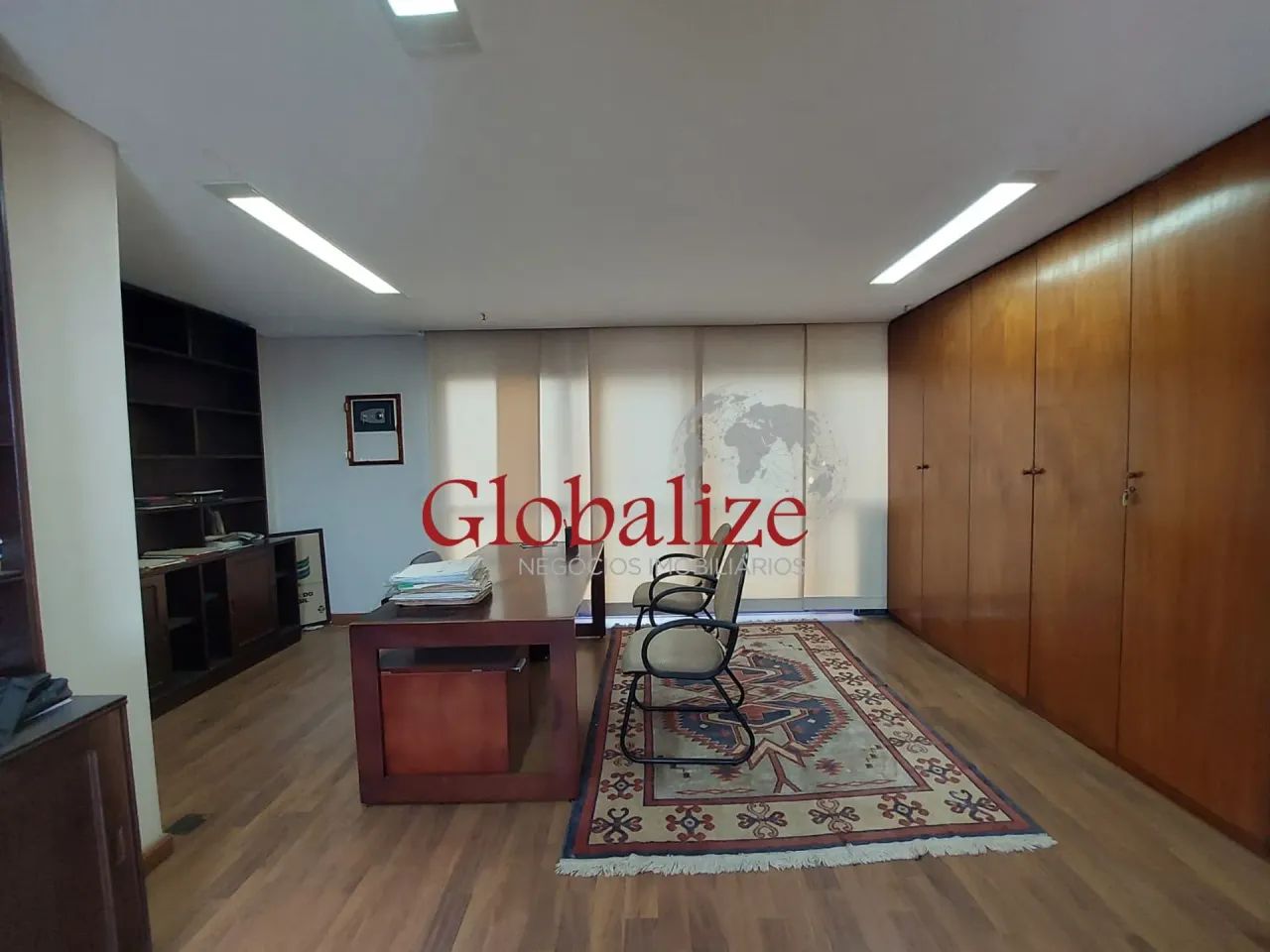 Ampla sala Duplex com 134,00m² na av: Ana Costa R$ 400,00