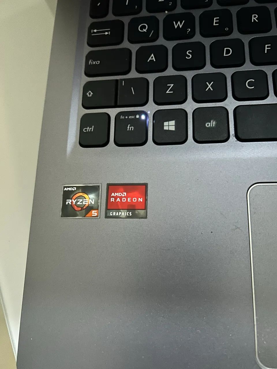 Notebook ASUS VivoBook Ótimo Desempenho!