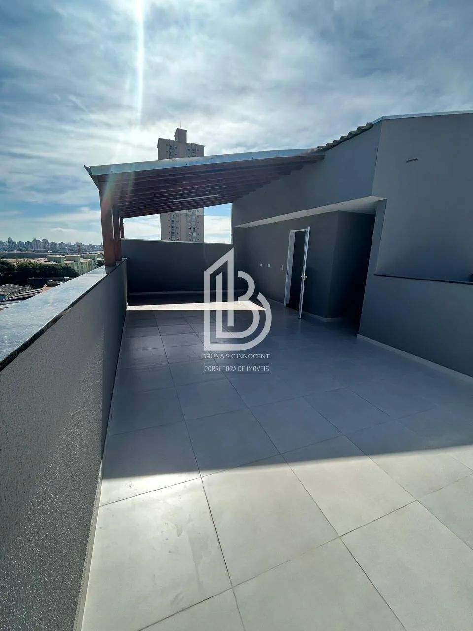 Cobertura 2 dorm. (1 suíte) 1 vaga, Utinga - Santo André