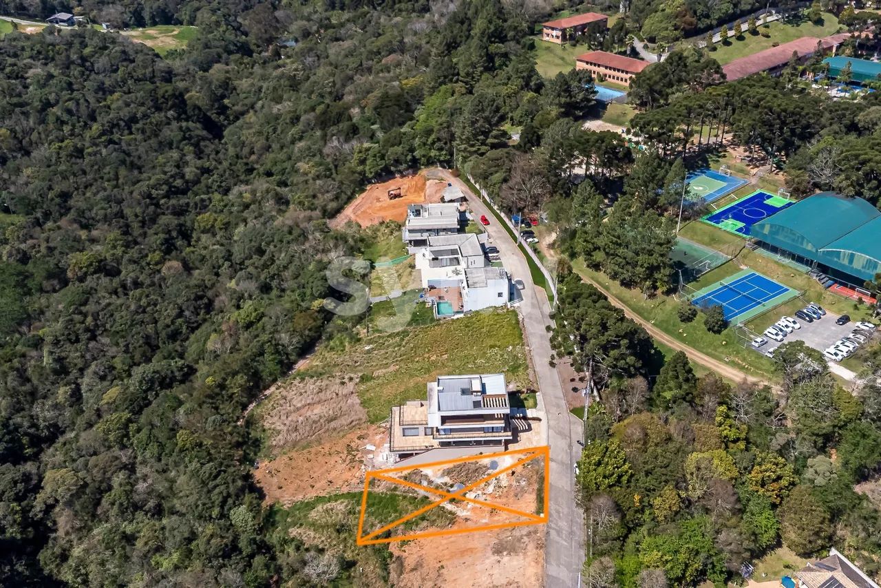 Terreno em condominio à venda