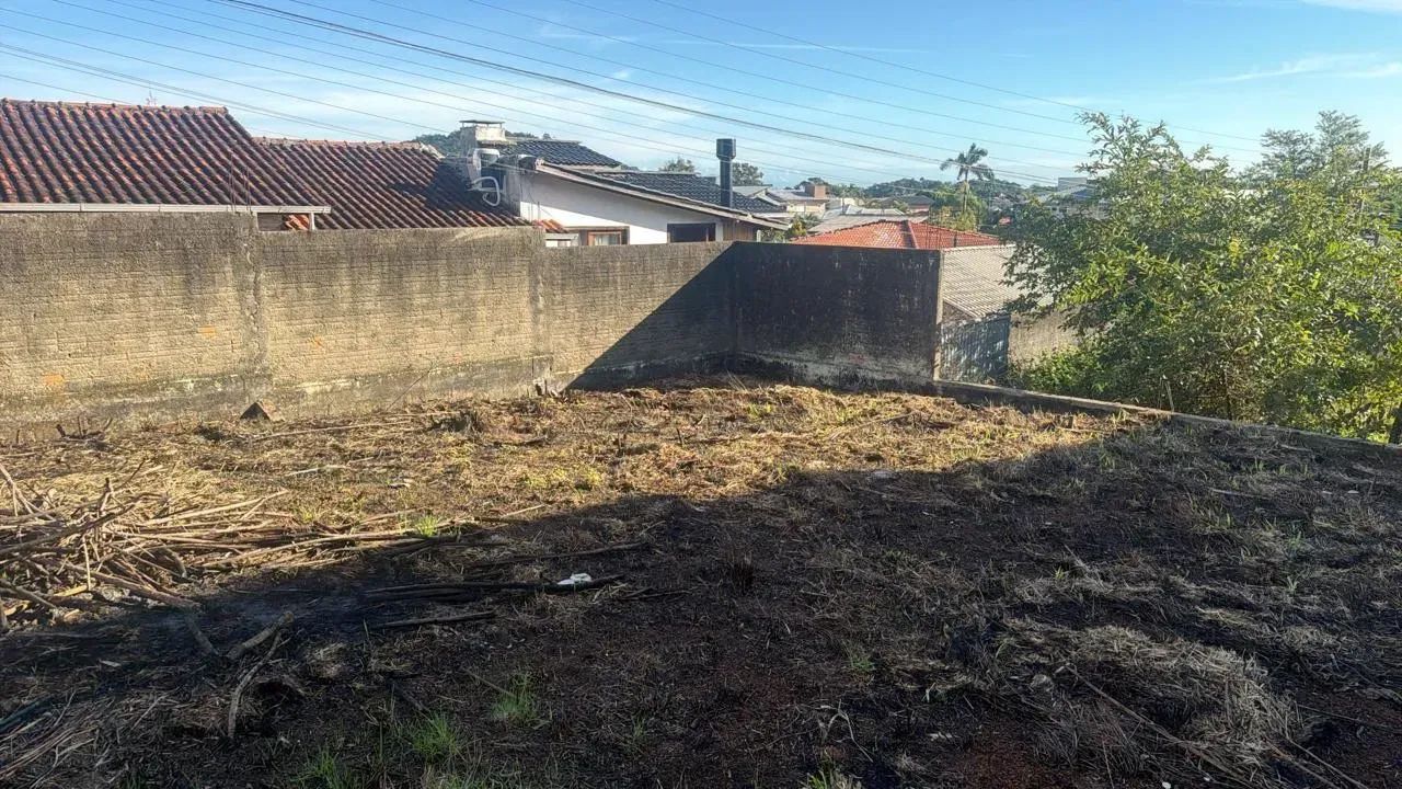 Terreno Residencial e Comercial à Venda no Ribeirão da Ilha, Florianópolis - Foto 2