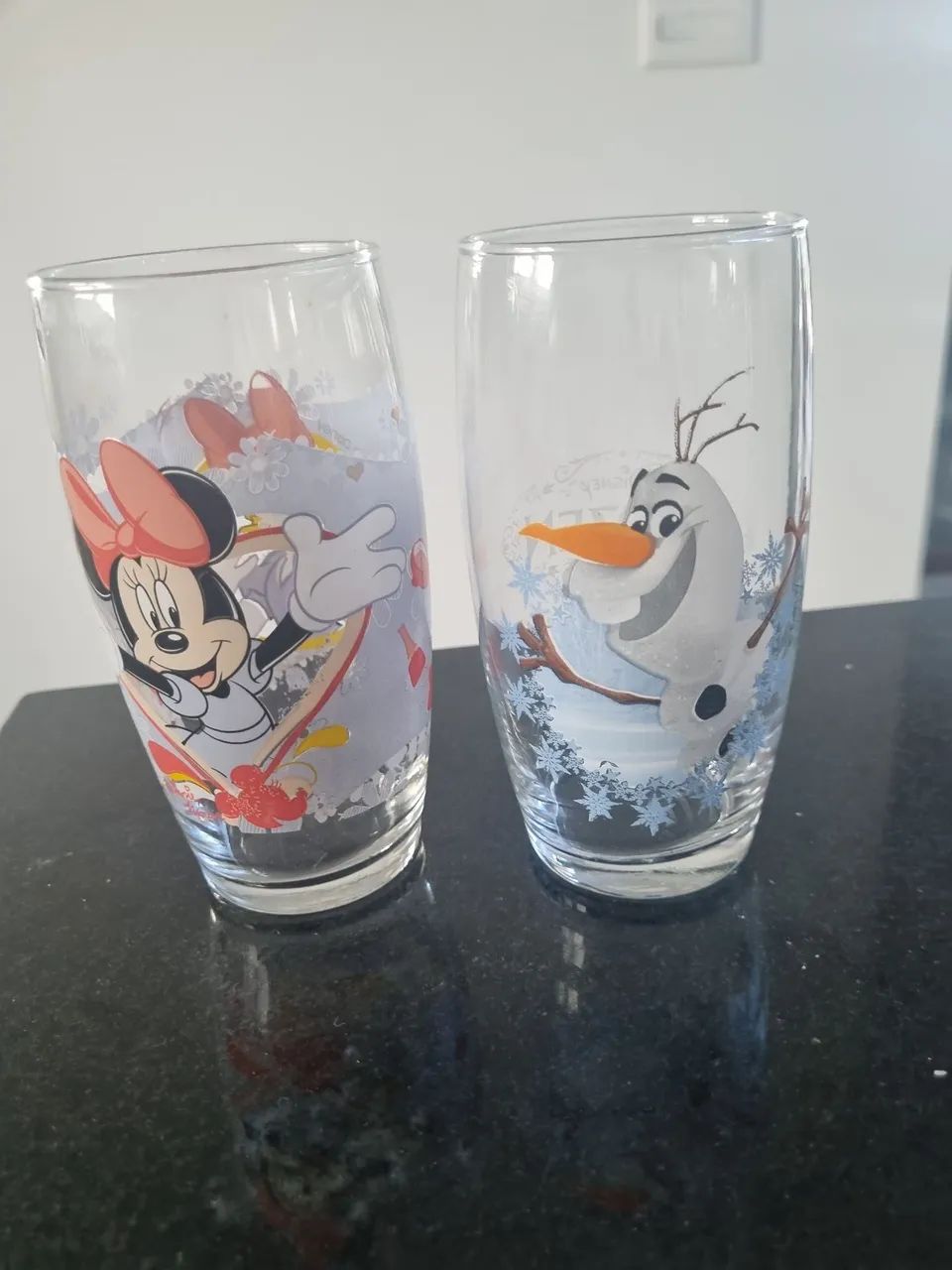 Copos de vidro Olaf e Mine