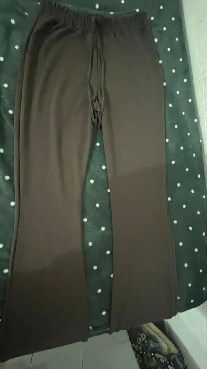 Vendendo roupas -  - Foto 3