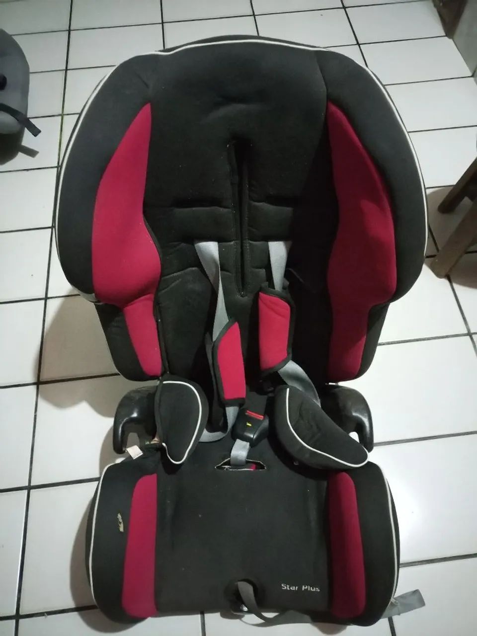Cadeirinha de auto móvel infantil 