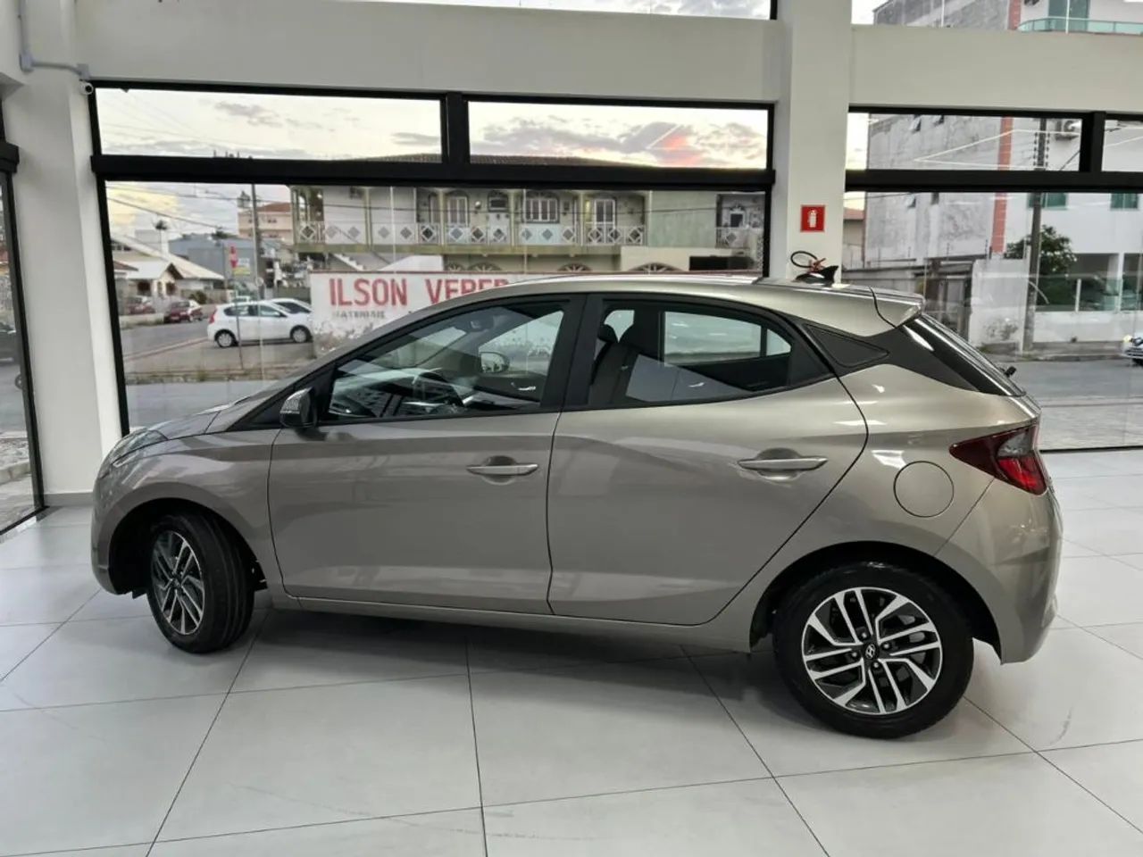 Hyundai HB20 Evolution 1.0 TB Flex 12V AUT 2022 - Foto 5