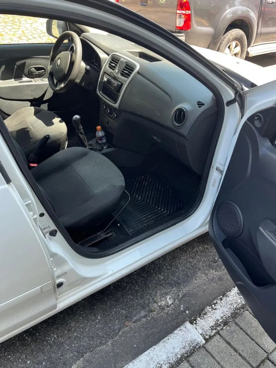 Renault Logan Authentique Flex 1.0 12V 4P 2018 - Foto 4