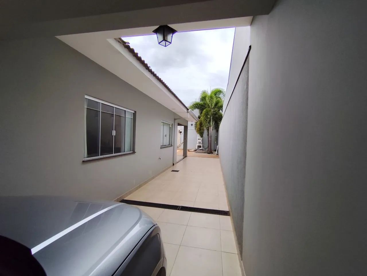 LINDA CASA COM PISCINA NO JARDIM TOQUIO  MARINGÁ - Foto 5